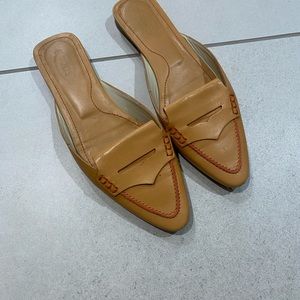 Tod’s Leather Flat Mules Shoes 38.5 8.5 Italy